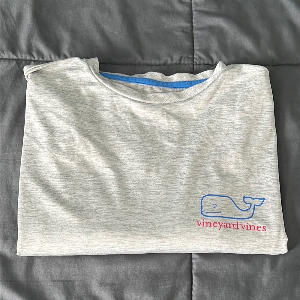 Vineyard Vines Long Sleeve Graphic Performance TShirt Size XS